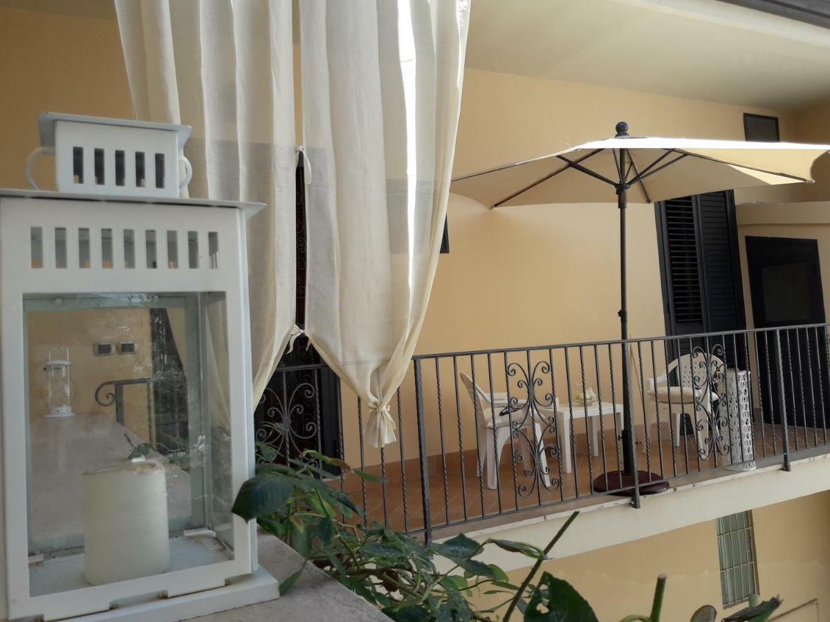 Residenza D'Epoca B&B Celeste Caserta Ngoại thất bức ảnh