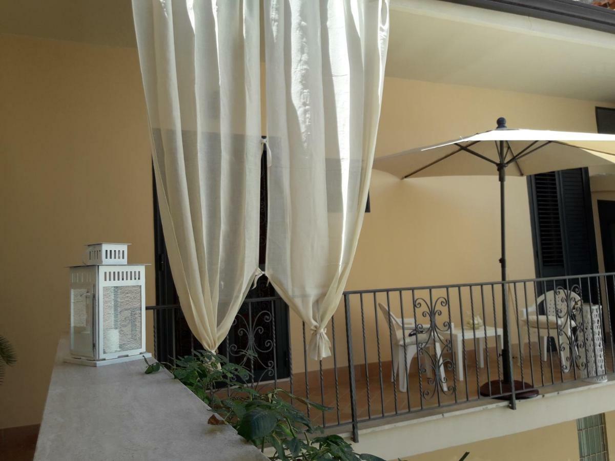 Residenza D'Epoca B&B Celeste Caserta Ngoại thất bức ảnh
