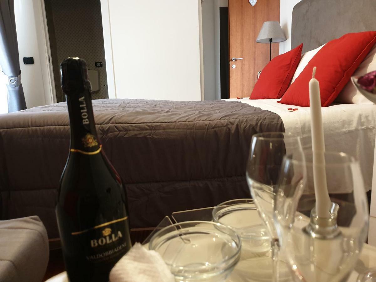 Residenza D'Epoca B&B Celeste Caserta Ngoại thất bức ảnh